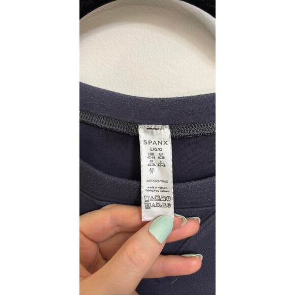 SPANX Sweatshirt Womens Large Charcoal Gray AirEssentials Crewneck Cropped - Picture 3 of 5